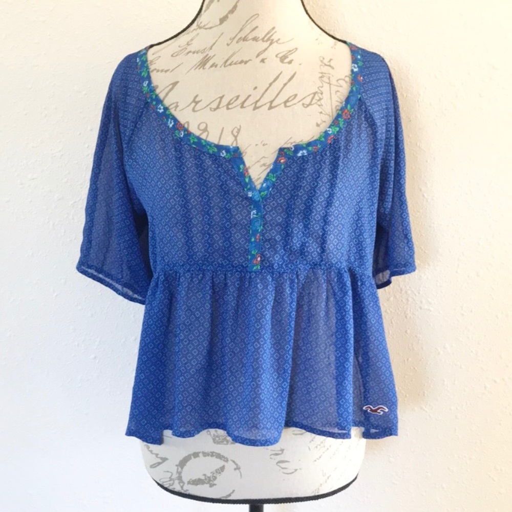 HOLLISTER | Floral Lightweight Boho Peasant Blouse